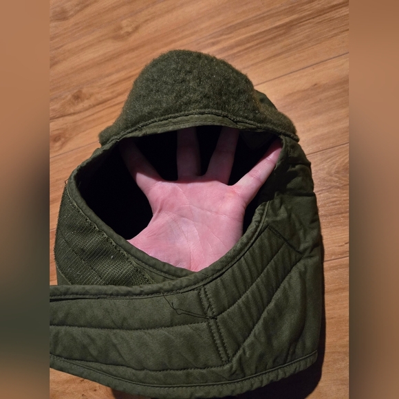 1960s Army Helmet Liner For Cold Weather - Picture 2 of 10